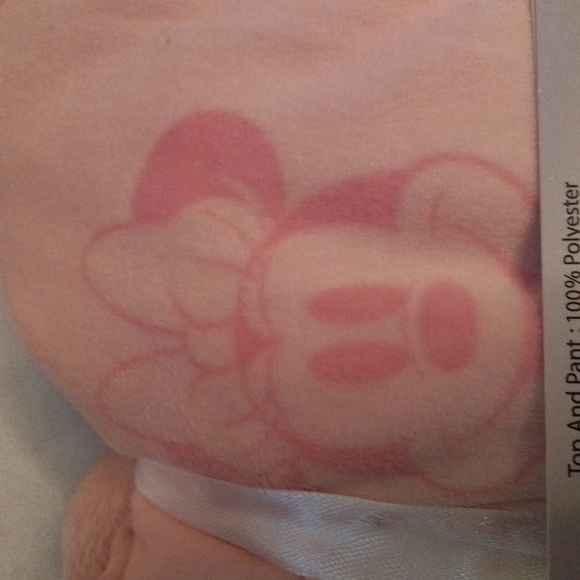 NWT Disney 100 3pc Minnie Women's Sleepwear w/ bonus artpad - Picture 10 of 14